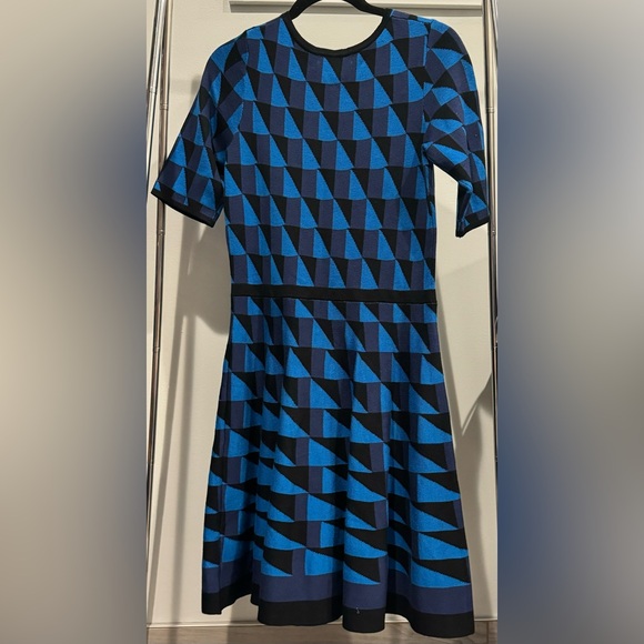 Danny and Nicole Blue, Navy, & Black Midi Sweater Dress Size M New With Tags - Picture 2 of 16